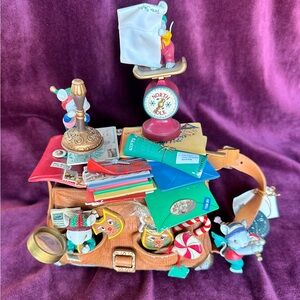 Enesco “Dear Santa” Small World Of Music Motion and Musical Decoration